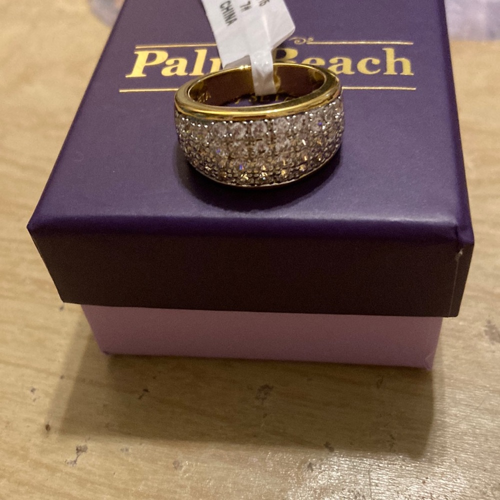 Palm Beach Jewelry Beautiful 3 layer ring size 7